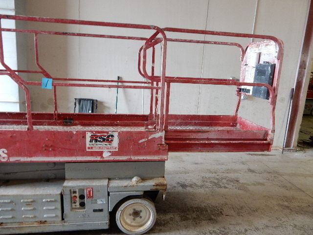 MEC 2033ES Electric Scissor Lift