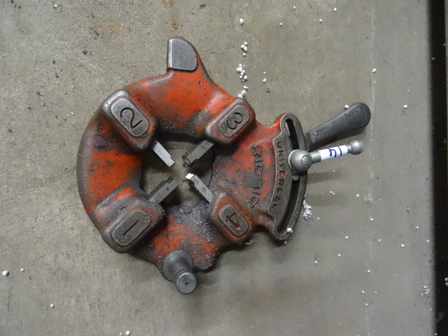Pipe Threader