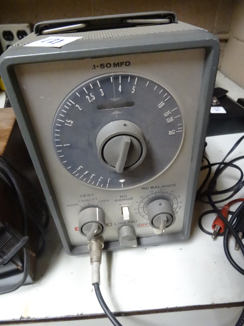 Capacitor Tester