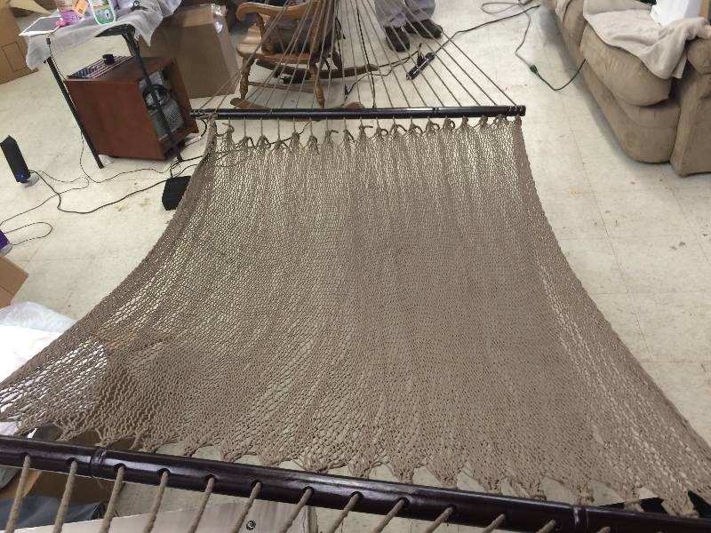 lot 19 image: New Thick String Hammock