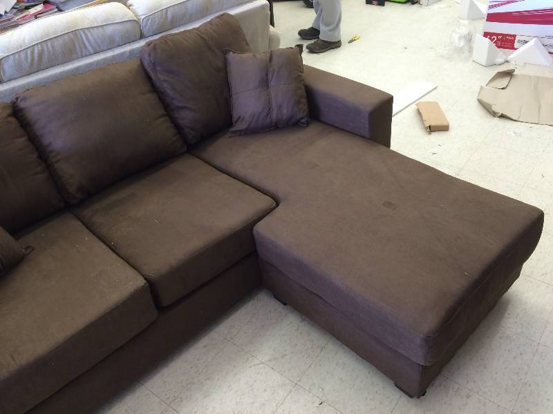 lot 37 image: new Brown Sofa Chaise retail $399