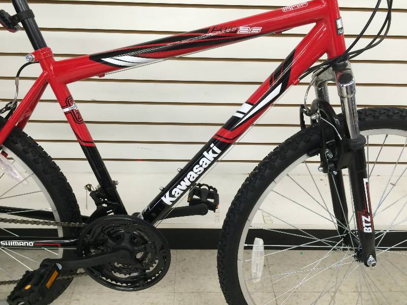lot 41 image: New kawasaki adult mountain bike