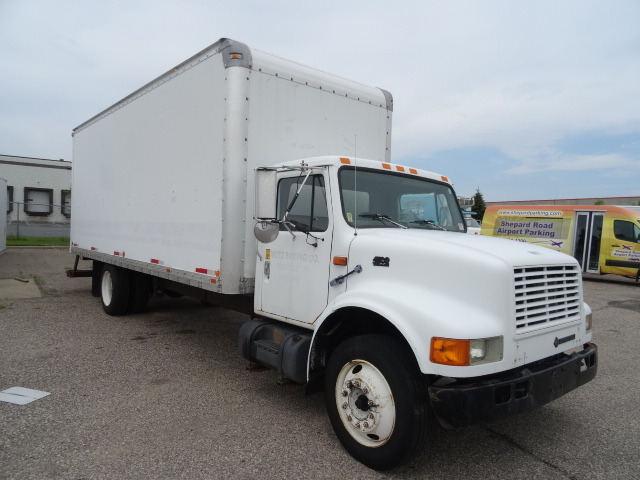 1997 Int box truck