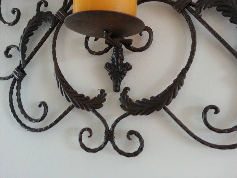 lot 25 image: Wrought Iron Wall Sconce