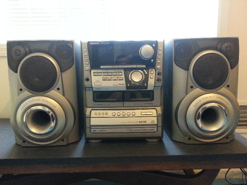 lot 70 image: Aiwa CX-ND7 -- Very Popular