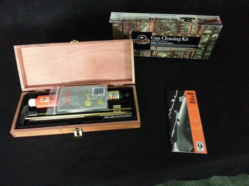 lot 90 image: Red Head Gun Universal Gun Cleaning Kit