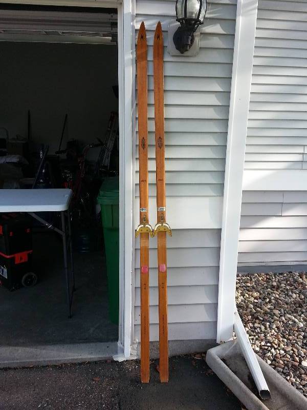 lot 123 image: Vintage Birke Beiner Wood Skis made in Norway