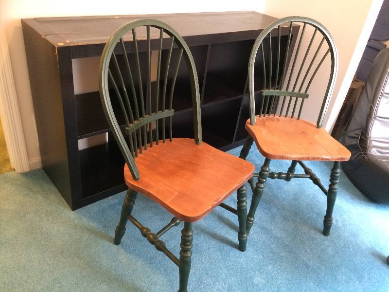 lot 31 image: Pair of Chairs