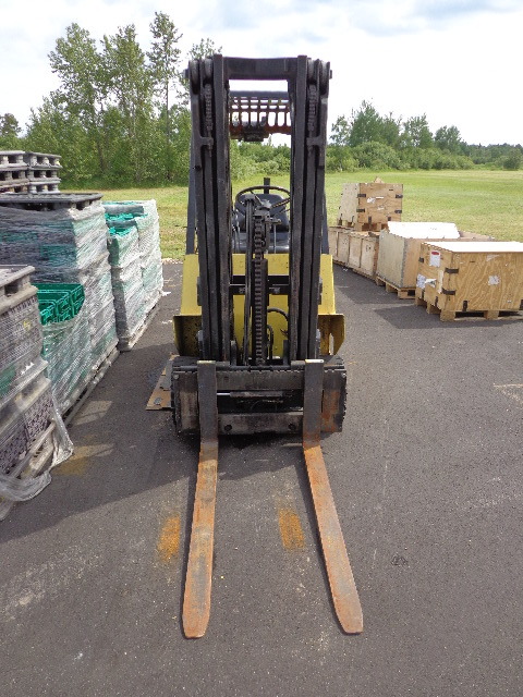 lot 1 image: Hyster Fork Lift