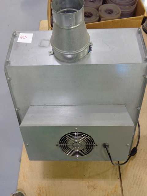 lot 47 image: PAASCHE Airbrush Exaust Fan Duct