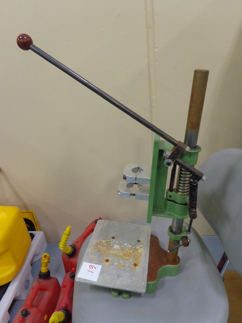 lot 61 image: Drill Press