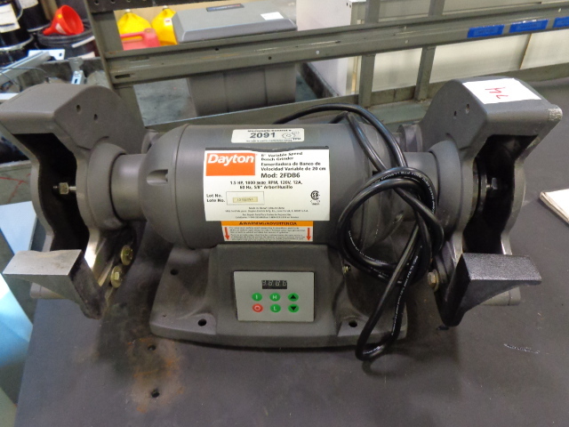 lot 74 image: 8 Variable Speed Bench Grinder