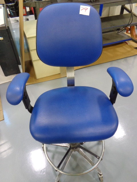 lot 79 image: Shop Chair