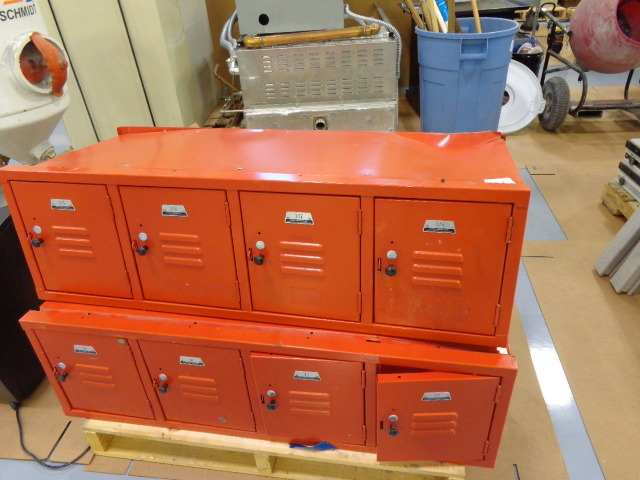 lot 161 image: Lockers