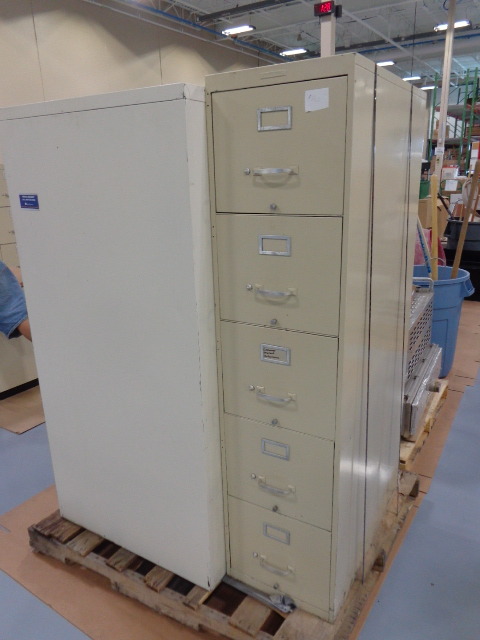 lot 180 image: File cabinet
