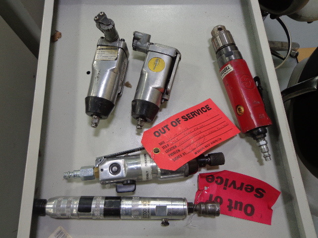 lot 91 image: Pneumatic air tools