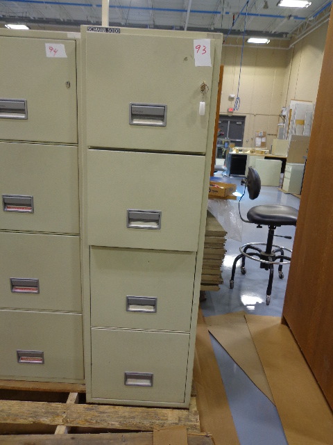 lot 93 image: File cabinet