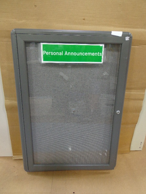 lot 119 image: Display case