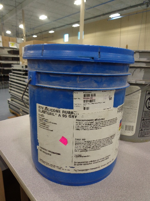 lot 143 image: Silicon rubber