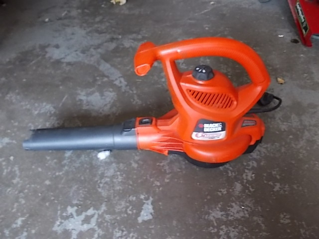 Leaf Blower