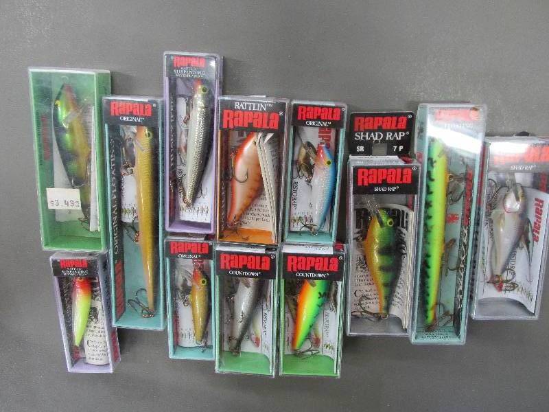 lot 126 image: Lot of new in the package Rapala fi...