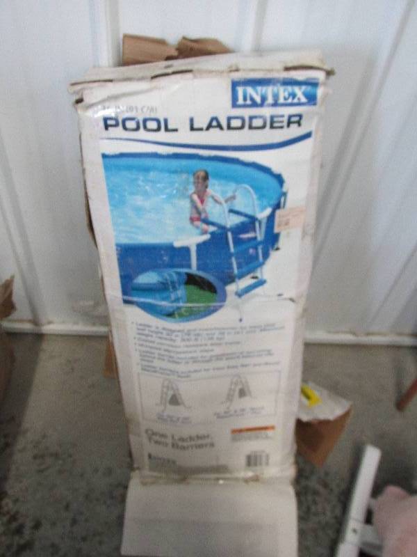 lot 176 image: Looks new in damaged box pool ladde...