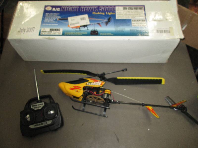 lot 215 image: RC Night Hawk 5000 helicopter, app...