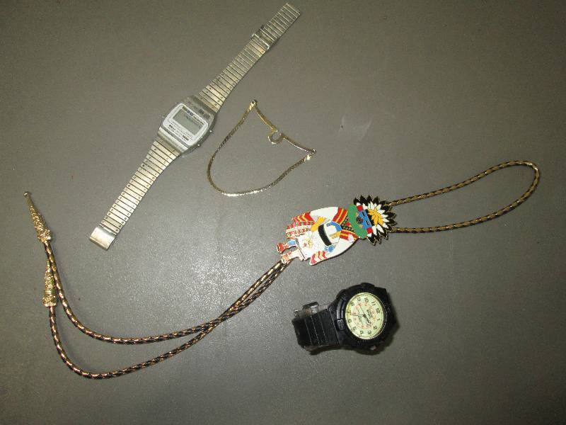 lot 260 image: Lanyard, Tie chain and watches...