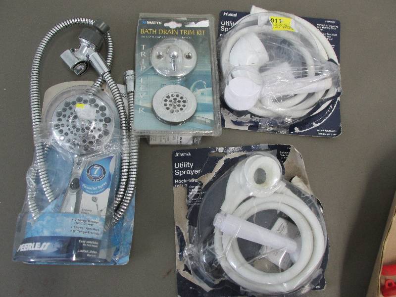 lot 133 image: Lot of store return shower and plum...