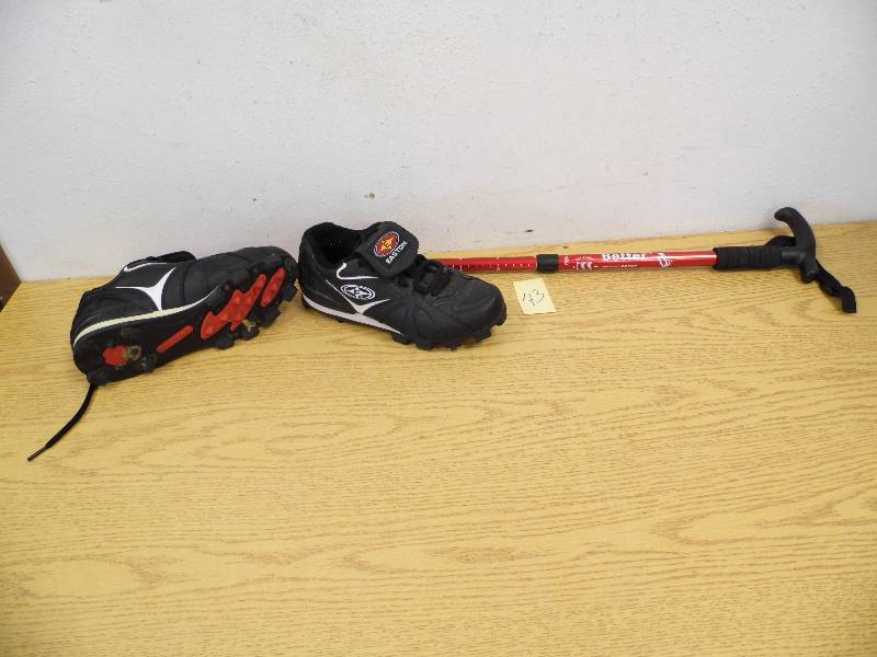 Easton Cleats and Anti-Shock Cane