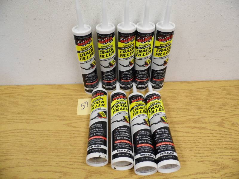 9 Tubes Blacktop Crack Filler