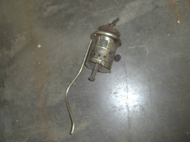 lot 22 image: Vintage Light