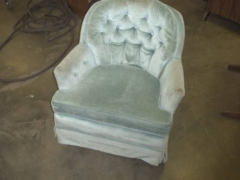 lot 40 image: Blue  Green Rocker