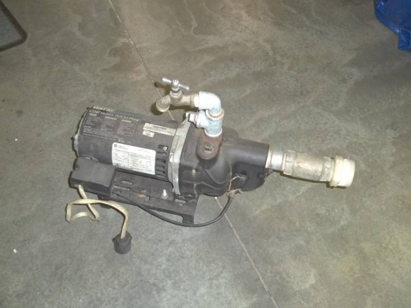 lot 55 image: Wayne 12 Shallow Well Jet Pump, consignor states works