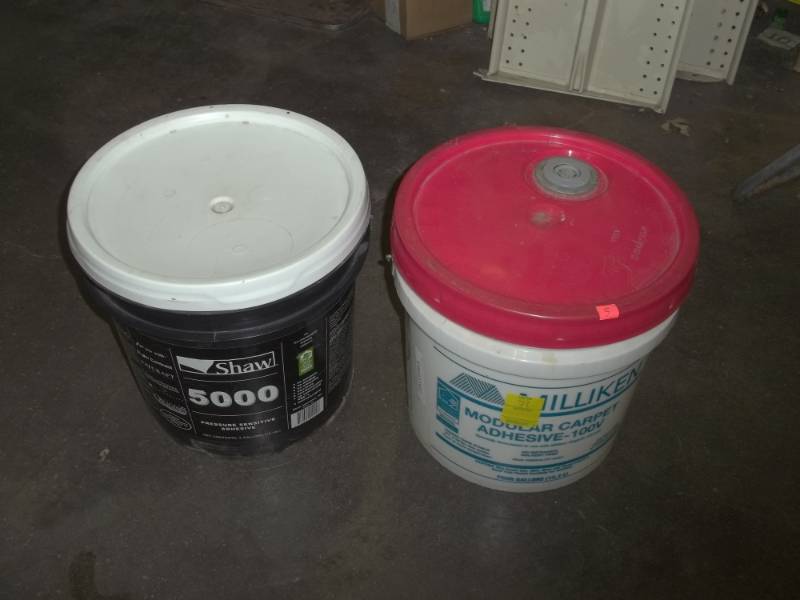 lot 77 image: 8 gallons of new Carpet Adhesive