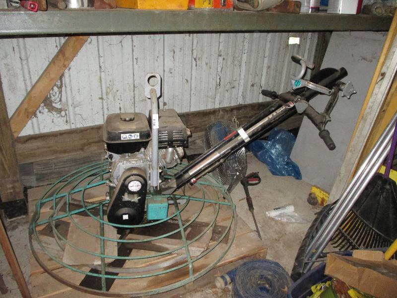 lot 5 image: Power Trowel