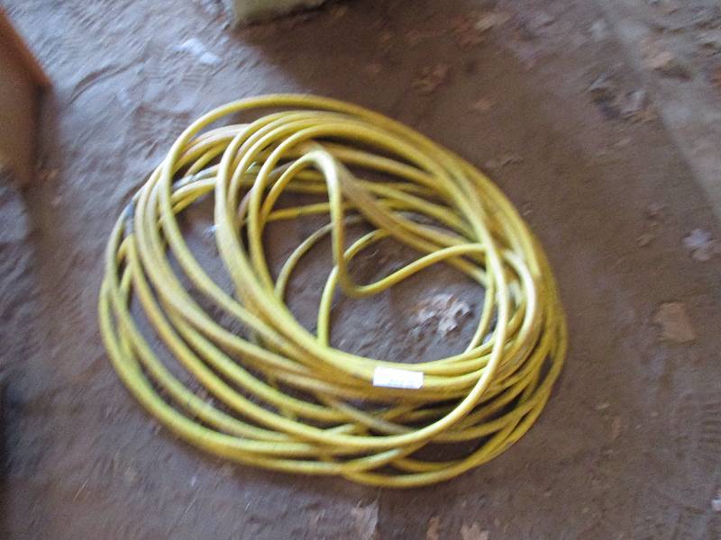 lot 11 image: air hose