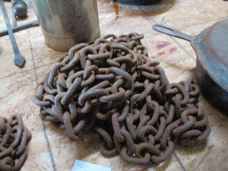 lot 67 image: log chain