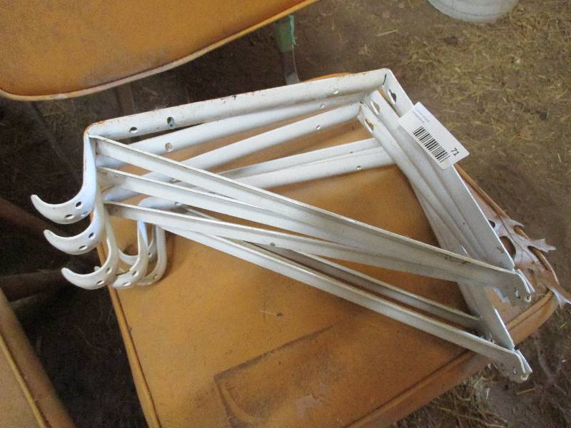 lot 71 image: closet shelf brackets