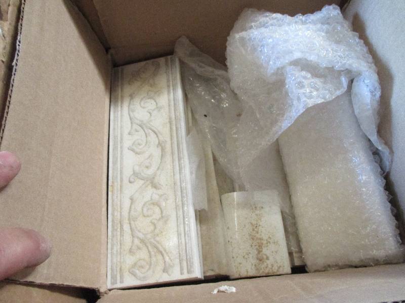 lot 104 image: tile trim
