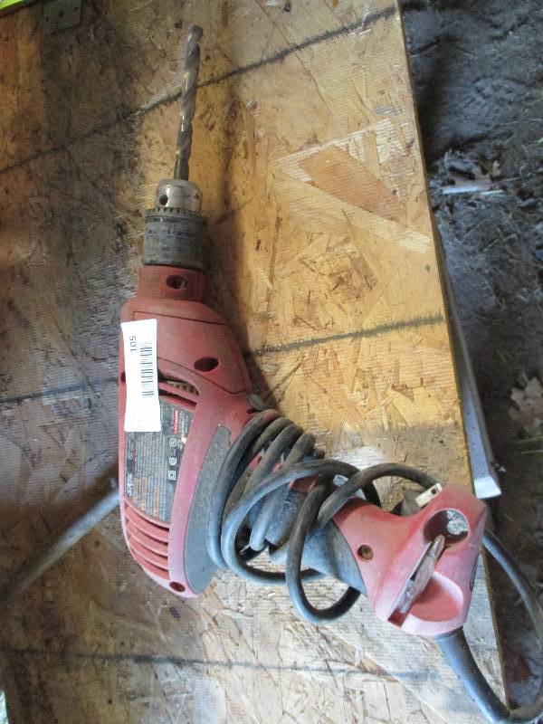 lot 105 image: skil drill