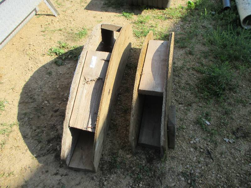 lot 123 image: corner forms