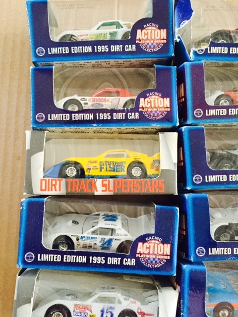 WORLD OF OUTLAW LATE MODELS