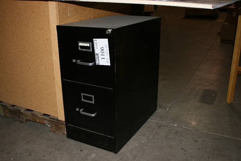 lot 1106 image: Metal Filing Cabinet 2 Drawers 15 x 26.5 x 29,