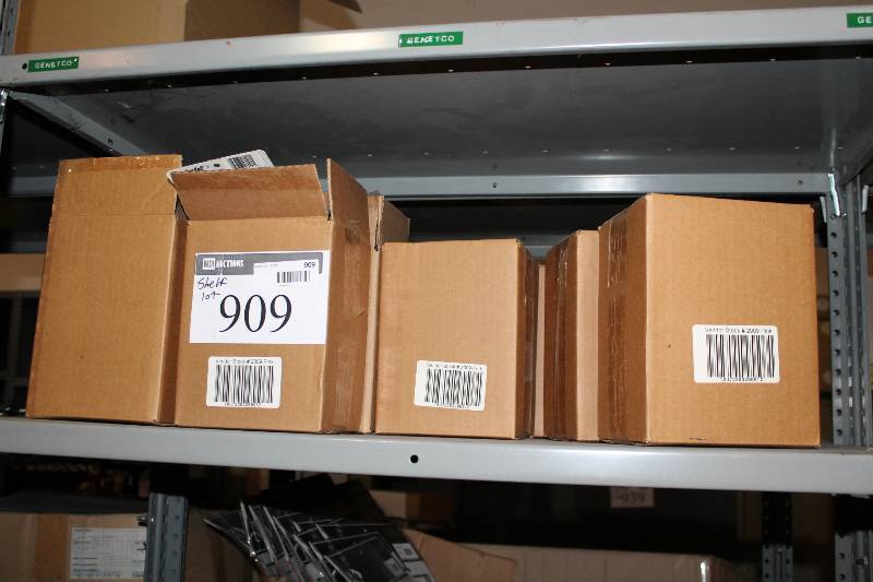 lot 909 image: Shelf Lot Including Adult Fitted Mouthguard For Braces Whole Head Protection.
