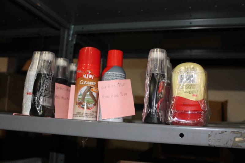lot 901 image: Shelf Lot Including Kiwi Heel & Edge Protector Kiwi Express No Buff Cream Polish Kiwi Scuff Cover And More.