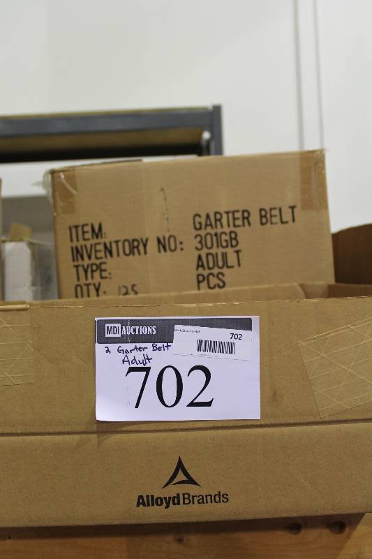 lot 702 image: Box Lot of (2) Senior Garter Belts Adult 32- 48 Elastic Waistband wVelcro Closure Adjustable.