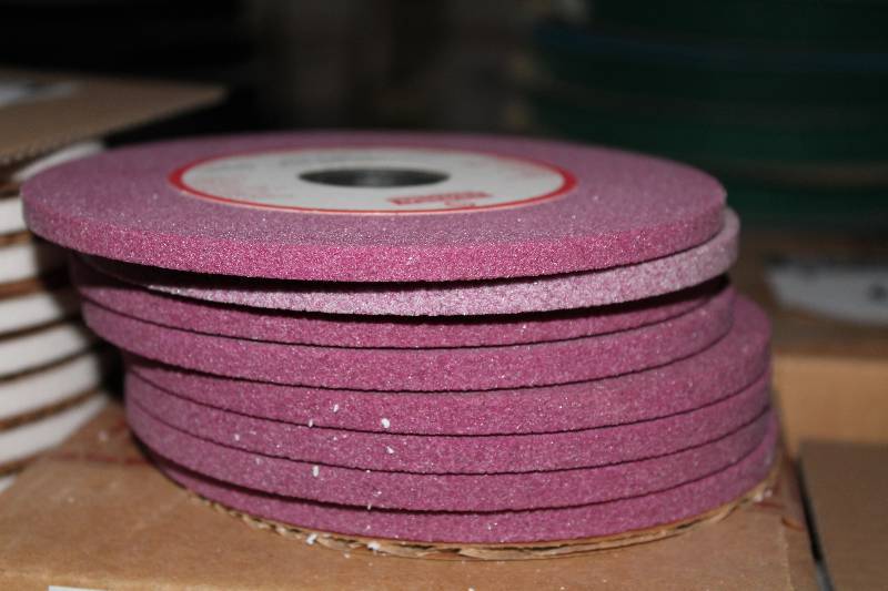 lot 986 image: Lot of (8) Grinding Wheels 6 x 14 x 1-34.