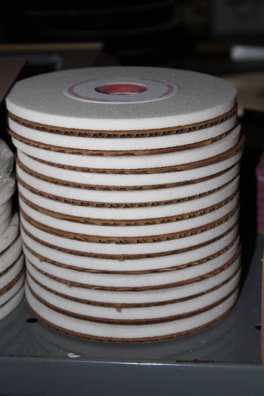 lot 982 image: Lot of (14) Grinding Wheels Max RPM 4138 6  6 x 14 x 1-34.