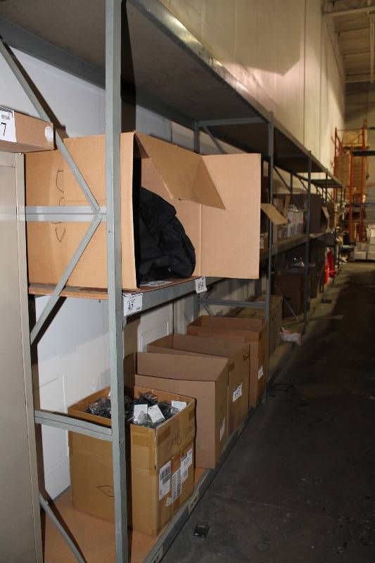 lot 45 image: Meta Shelving Lot Including 8 Uprights (7) 9 Crossbeams (24) 5 Cross Beams (16).